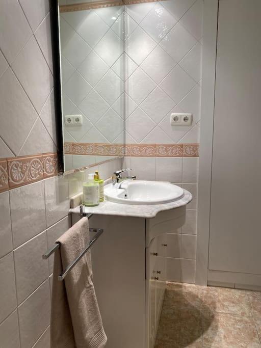 Lovely 2 Bedrooms Apartment Main Square Plasencia Exterior foto